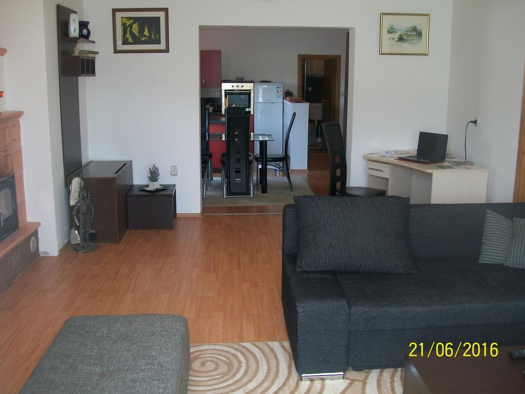 טוהליסקה טופליצה Miamea Apartment מראה חיצוני תמונה